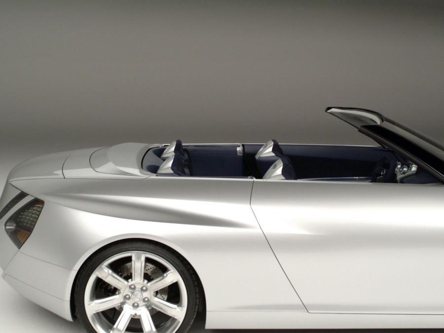  Lexus LF-C Concept 2004 года  (фото 37 из 112)